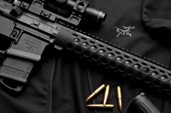 英雄联盟总决赛直播-关键球从不手软，哈利伯顿在季后赛的无声宣言，印第安纳的控卫之神已降临