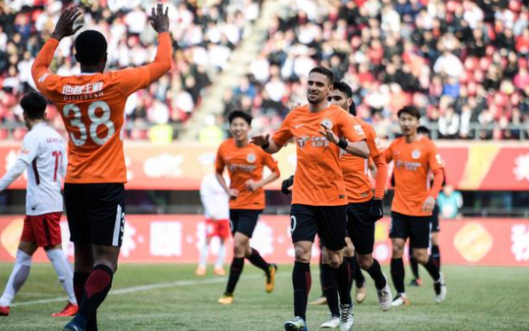 包含南非强队雄心壮志，挺进亚冠四强的词条