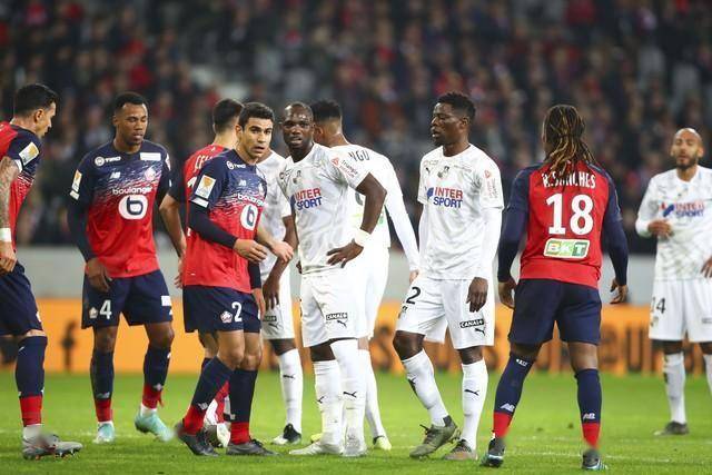 里尔与尼斯将在比赛场上较量的简单介绍