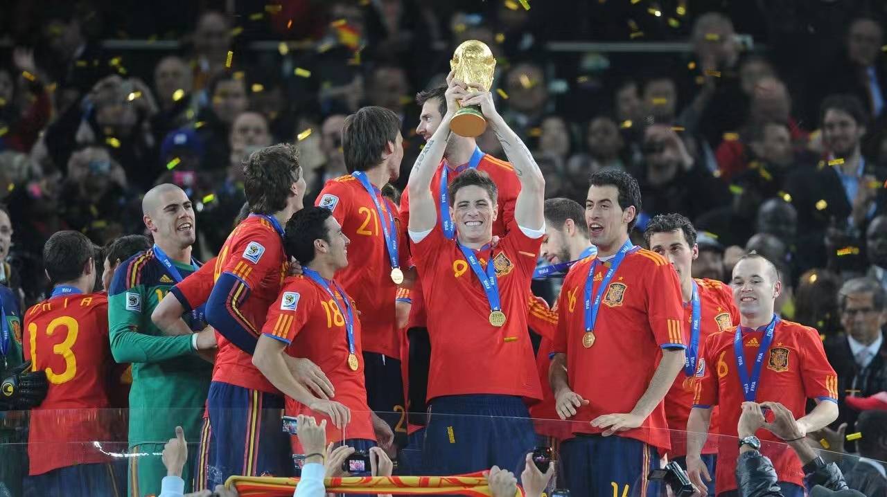 亚洲球队在欧洲赛场上取得胜利