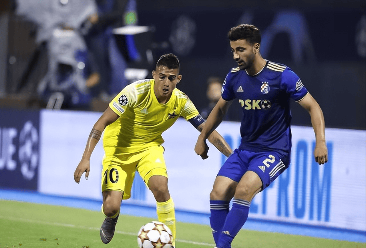 包含热那亚主场不败，保级形势稍有起色的词条