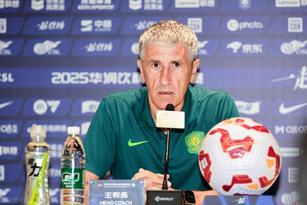 关于亚冠比赛换帅风波，主教练下课传闻四起的信息