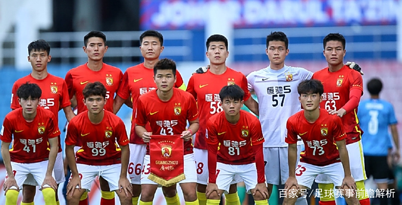 关于亚冠比赛换帅风波，主教练下课传闻四起的信息