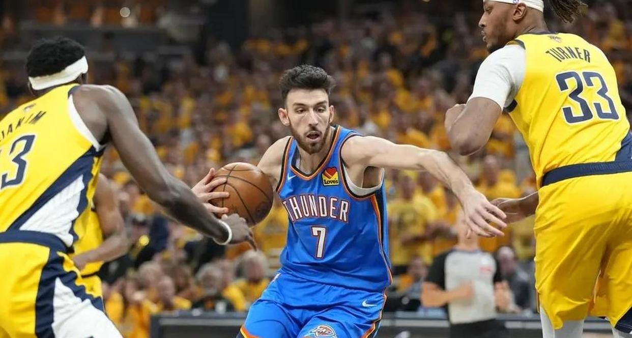 马刺翻盘雷霆，布克高光表现