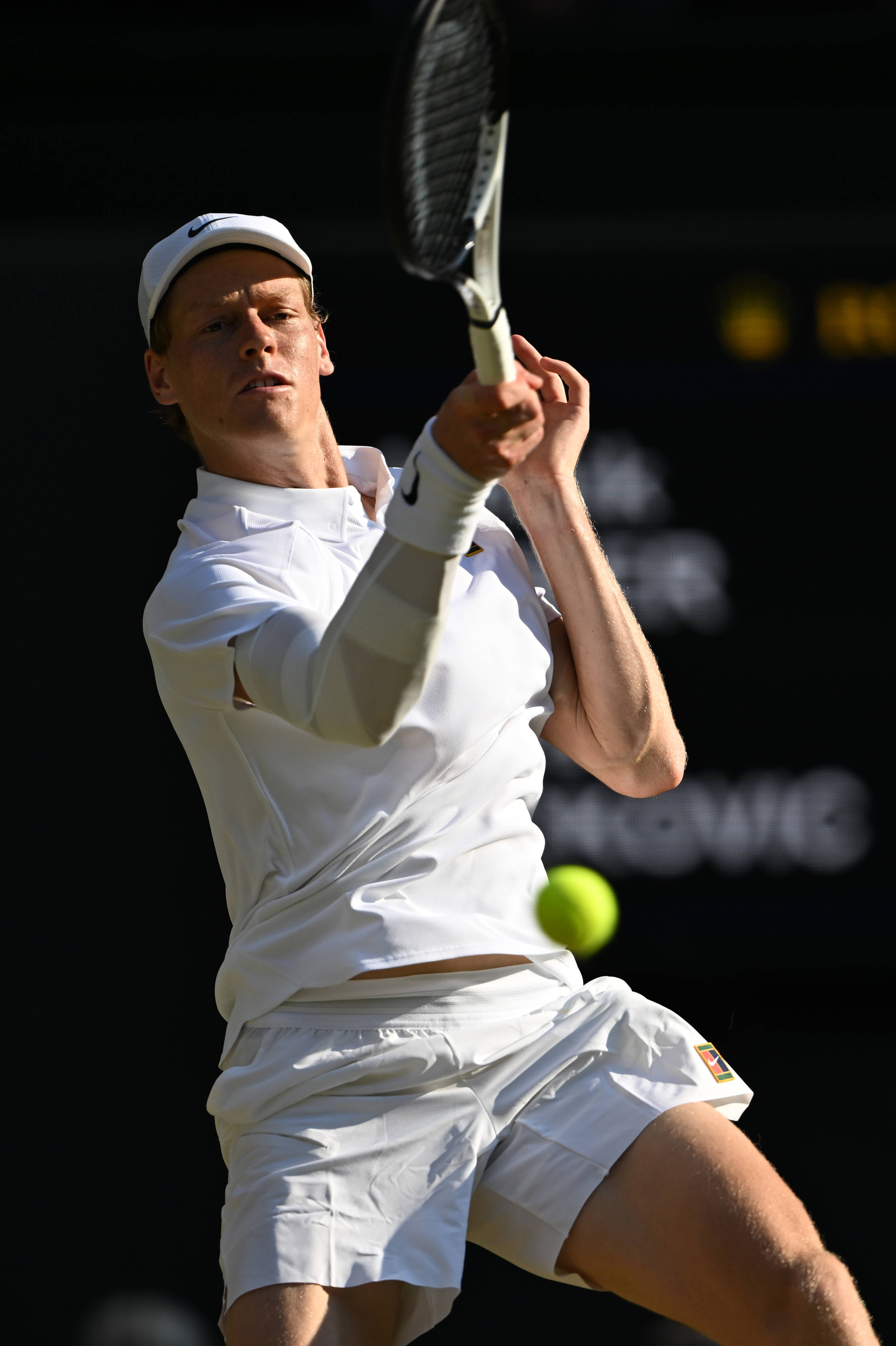 ATP总决赛鏖战法网，辛纳刷新纪录