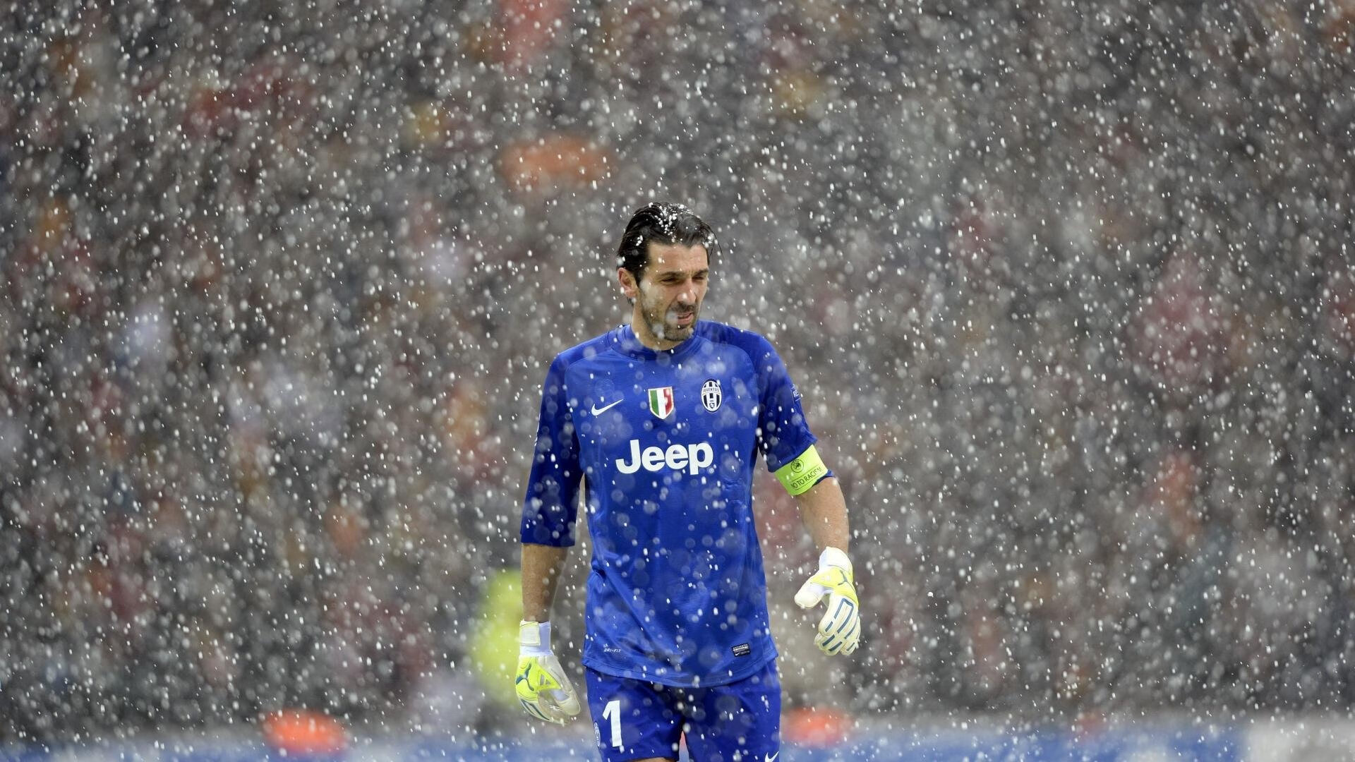 团队的暴力美学与个人的孤独王座，论灰熊的碾压与约基奇的终极接管