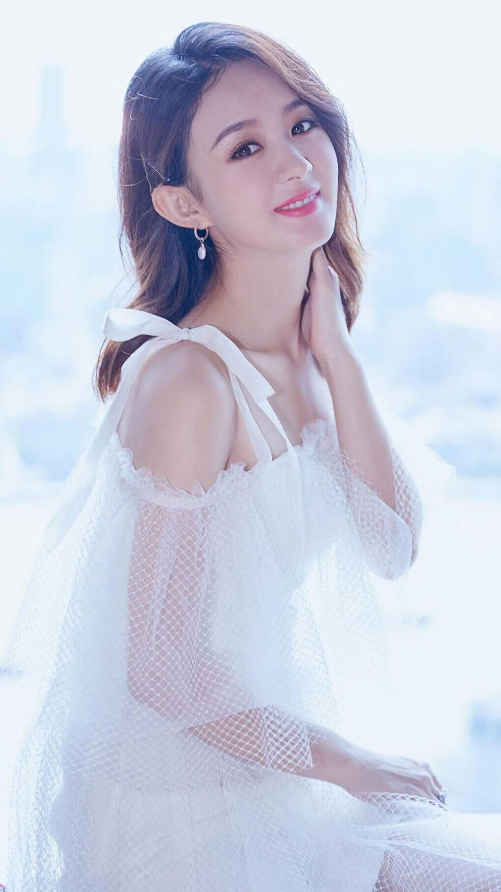 战术谜团解开！巴萨凭争议绝杀攻克哥伦比亚铁壁，基耶萨一人撕碎整条防线